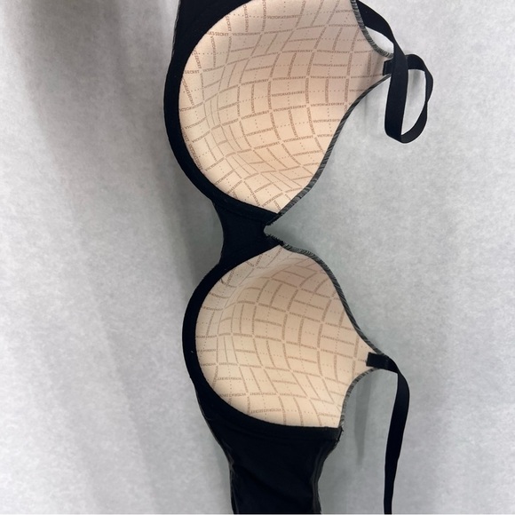 Victoria’s Secret uplift semi Demi bra 32DDD - Picture 6 of 6